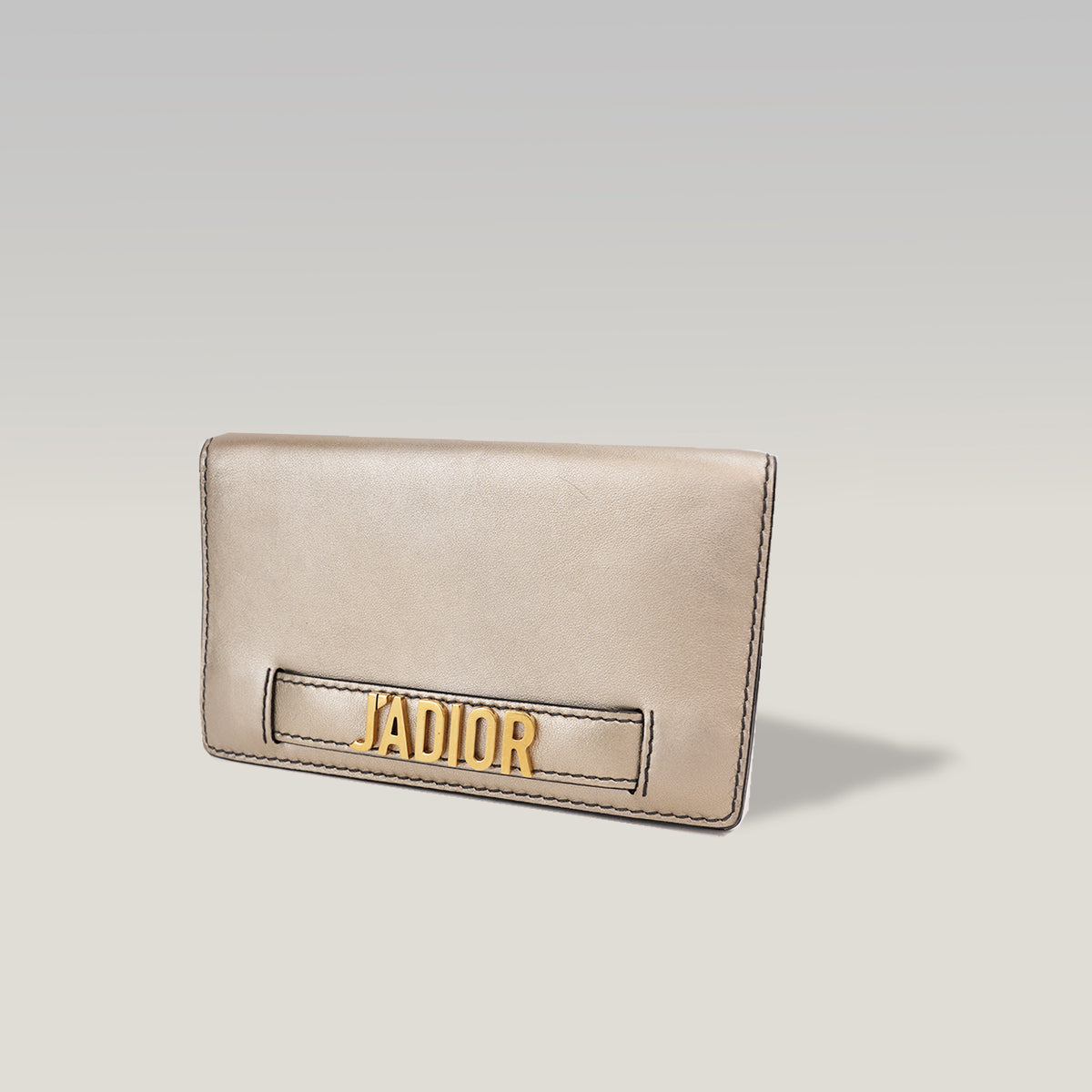 Dior J'Adior Croisière Wallet on Chain Borsa a Tracolla Media in Pelle Argentata con Logo J'ADIOR Dorato