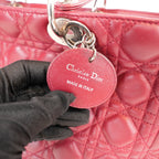 Dior Lady Dior Large Rossa in Pelle di Agnello Cannage con Hardware Argentato