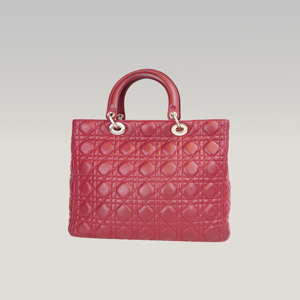 Dior Lady Dior Large Rossa in Pelle di Agnello Cannage con Hardware Argentato
