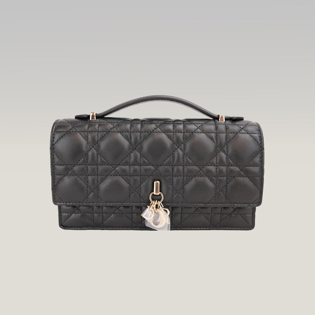 Borsa a Catena Mini My Dior Nera in Pelle Cannage con Charms D.I.O.R.