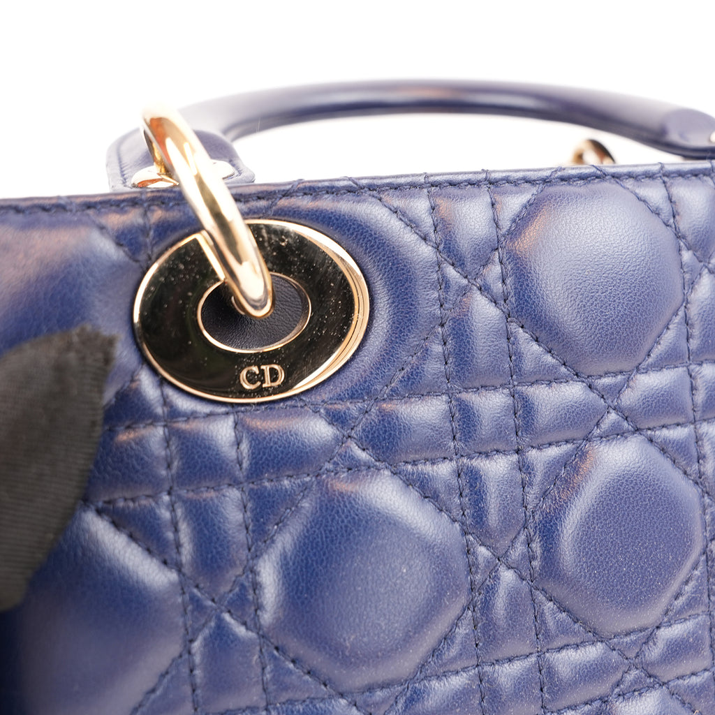 Dior Lady Dior Small Blu Navy in Pelle Cannage con Hardware Dorato e Tracolla