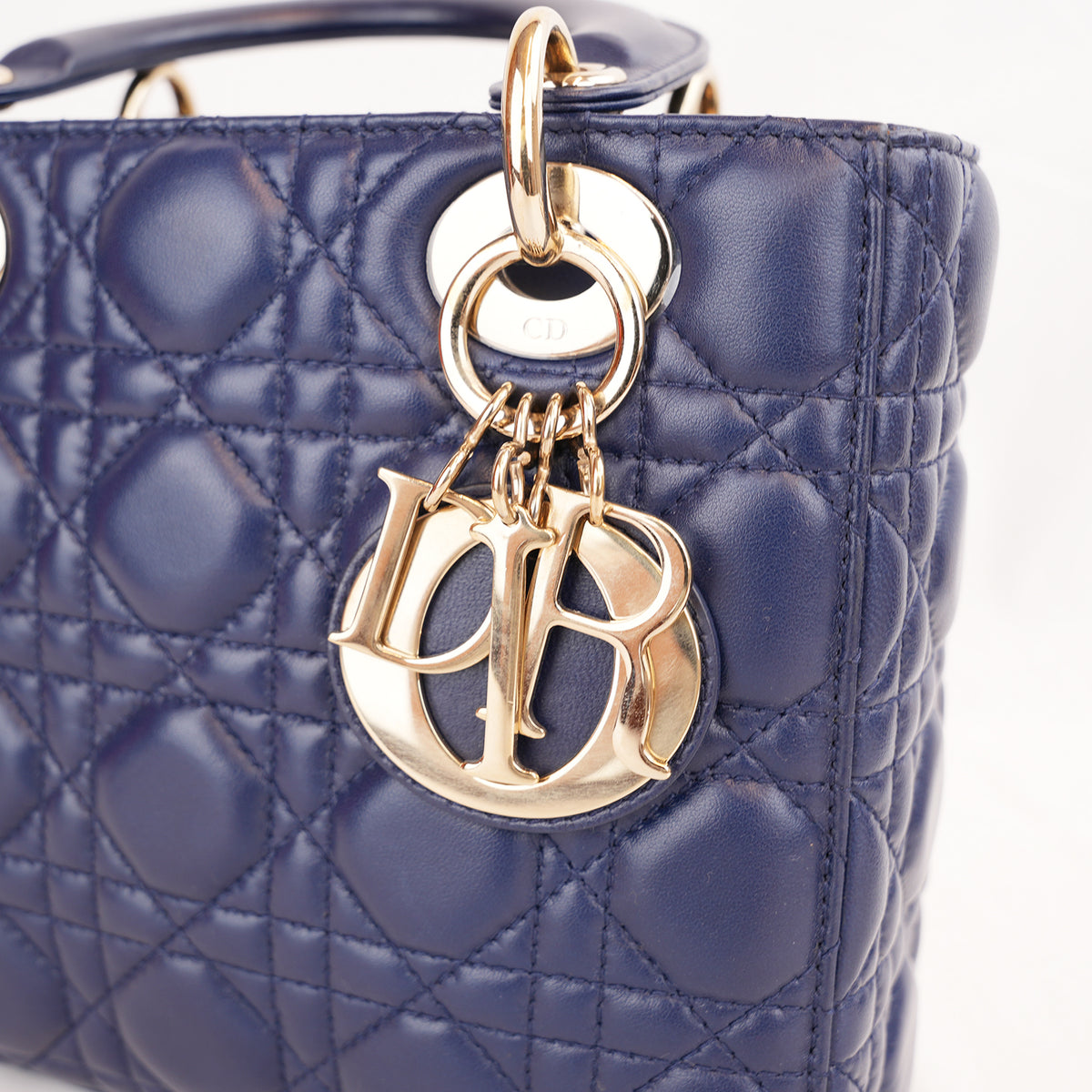 Dior Lady Dior Small Blu Navy in Pelle Cannage con Hardware Dorato e Tracolla