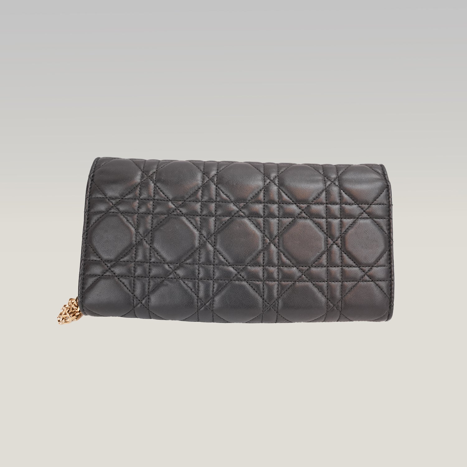 Dior Miss Dior Promenade WOC in Pelle di Agnello Nera Cannage con Catena Dorata