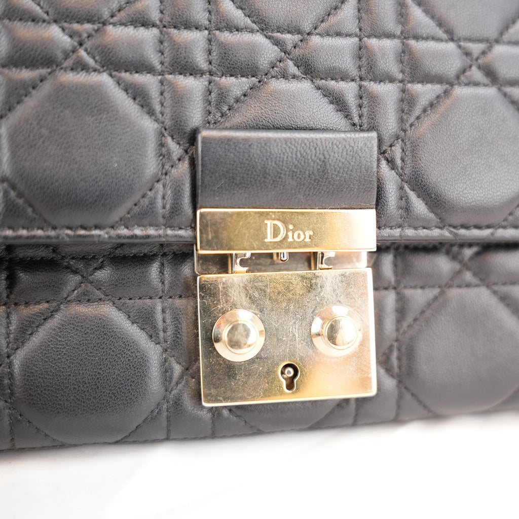 Dior Miss Dior Promenade WOC in Pelle di Agnello Nera Cannage con Catena Dorata