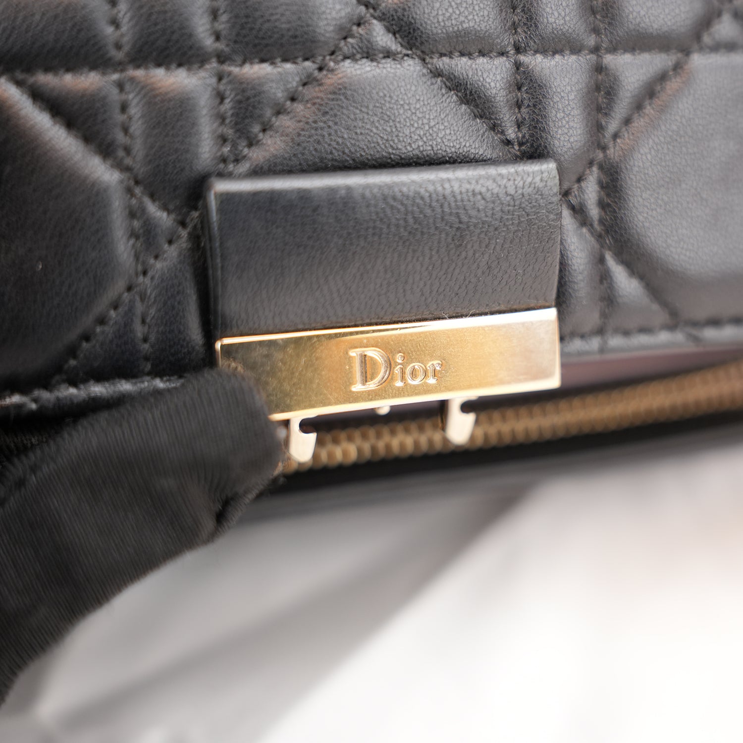 Dior Miss Dior Promenade WOC in Pelle di Agnello Nera Cannage con Catena Dorata