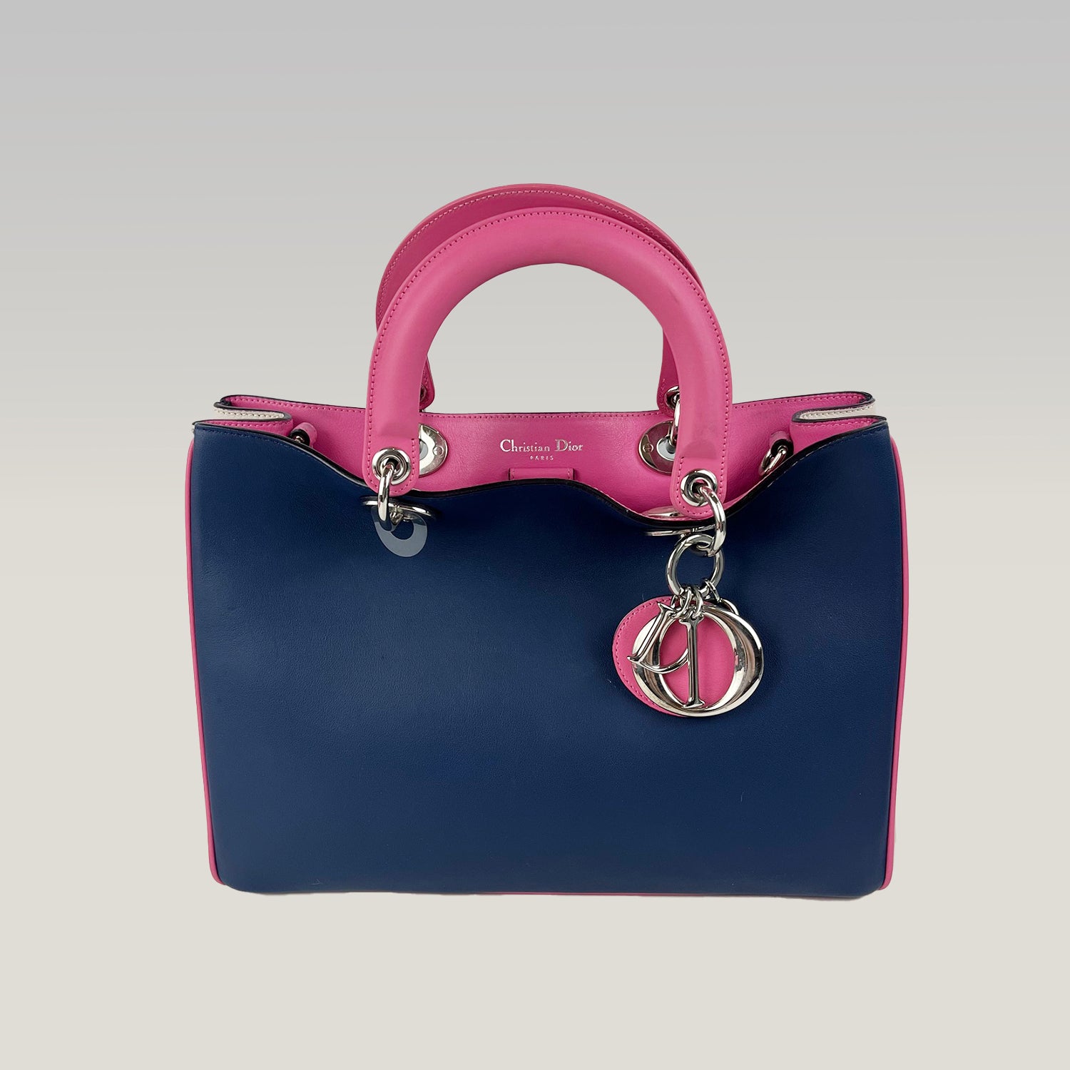 Dior Diorissimo 32 Borsa a Mano in Pelle Tricolore Blu, Rosa e Grigio con Hardware Palladiato