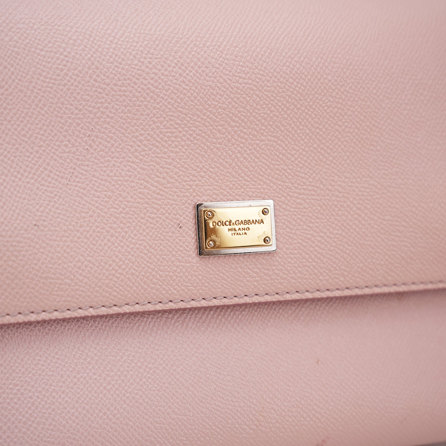 Dolce & Gabbana Sicily Medium Bag Rosa in Pelle Dauphine con Tracolla Regolabile