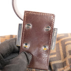 Fendi Baguette Vintage Borsa a Spalla in Tela Zucca FF Marrone con Finiture in Pelle e Fibbia Argentata