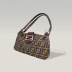 Fendi Zucca Shoulder Bag Media Marrone in Tela FF con Pelle e Hardware Argento