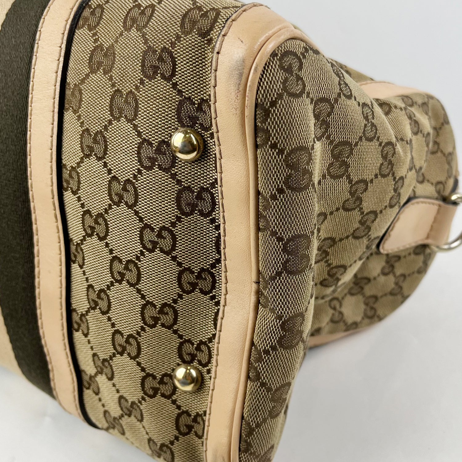 Gucci Boston 32 Vintage in Tela GG Marrone Ebano e Pelle Rosa Chiaro con Web Stripe
