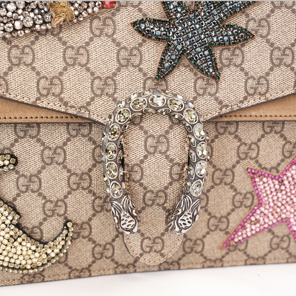 Gucci Dionysus Borsa a Spalla in Tela GG Supreme Beige con Ricami Multicolore, Cristalli e Paillettes – Dust Bag Inclusa