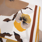 Gucci Foulard in Seta 60 Flora Floral Print Bianco Marrone e Giallo
