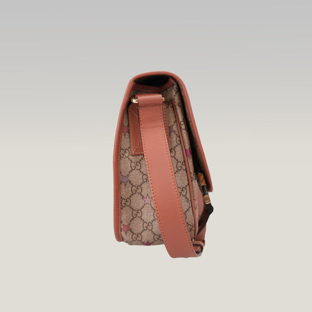 Gucci GG Supreme Monogram Stars Messenger Bag Beige Pink con Doppia Fibbia