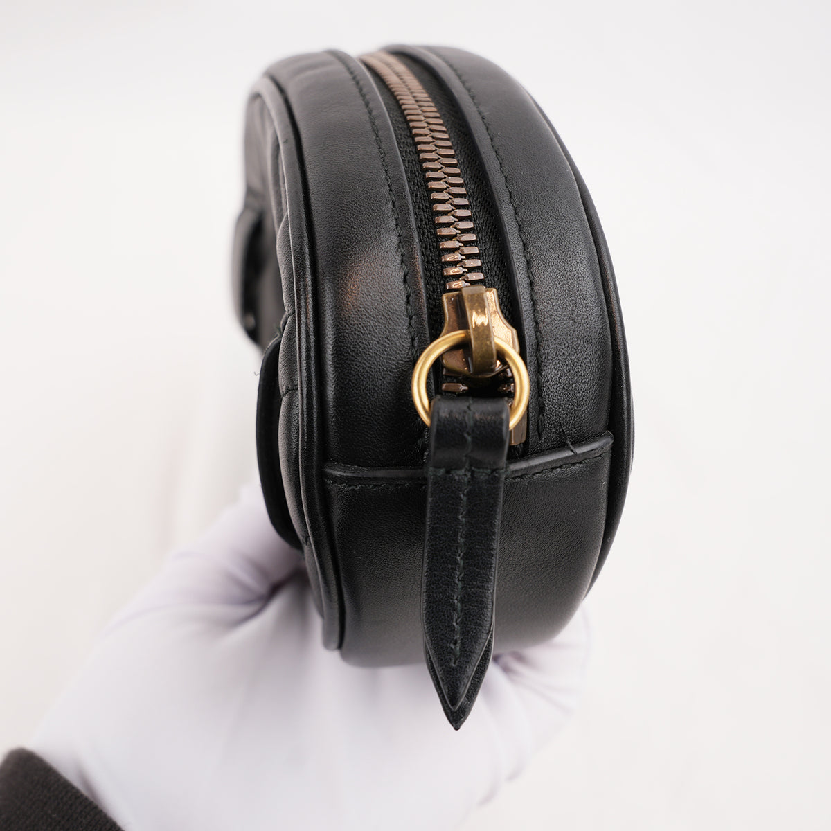 Gucci GG Marmont Marsupio Piccolo in Pelle Matelassé Nera con Logo Double G Dorato