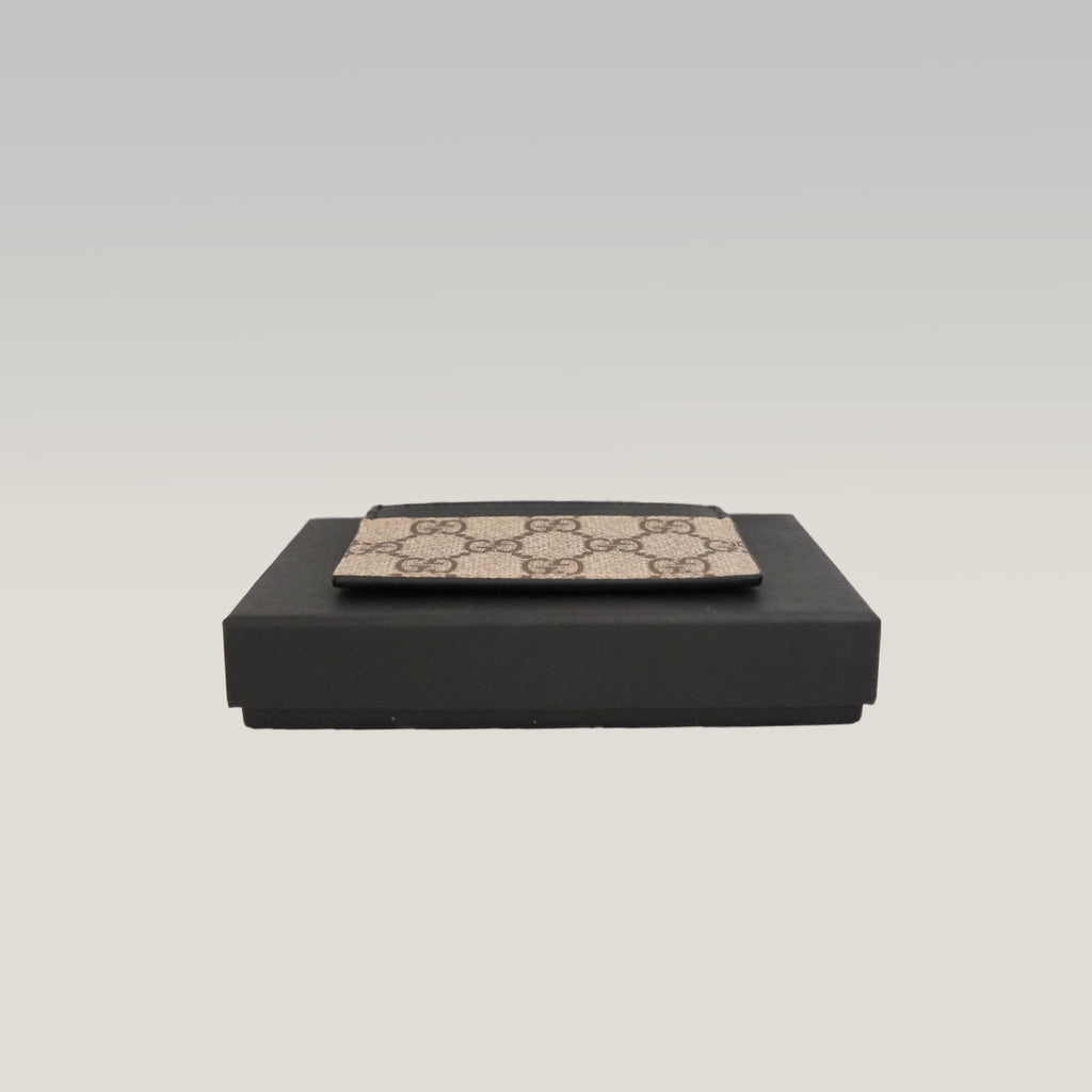 GUCCI Portacarte GG Supreme Beige e Marrone con Pelle Nera – Condizioni Eccellenti con Scatola