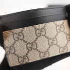 GUCCI Portacarte GG Supreme Beige e Marrone con Pelle Nera – Condizioni Eccellenti con Scatola