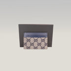 Gucci Portacarte GG Monogram in Tessuto Beige e Blu Navy con Finiture in Pelle Blu
