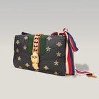 Gucci Sylvie Small Bee Star Leather Shoulder Bag Black con Web Stripe e Nastro