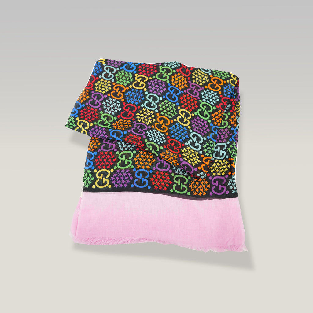 Gucci GG Star Print Maxi Foulard in Seta Multicolor 135×135 cm Sciarpa Oversize