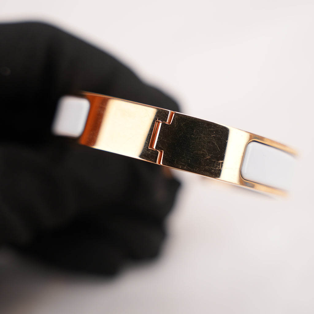 Hermès Clic Clac H PM Bracciale Rigido in Metallo Dorato con Smalto Bianco