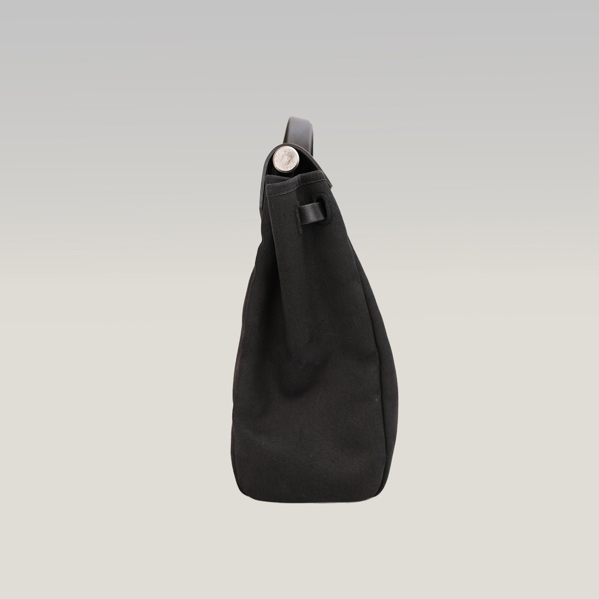 Hermès Herbag 31 black in canvas and cowhide 