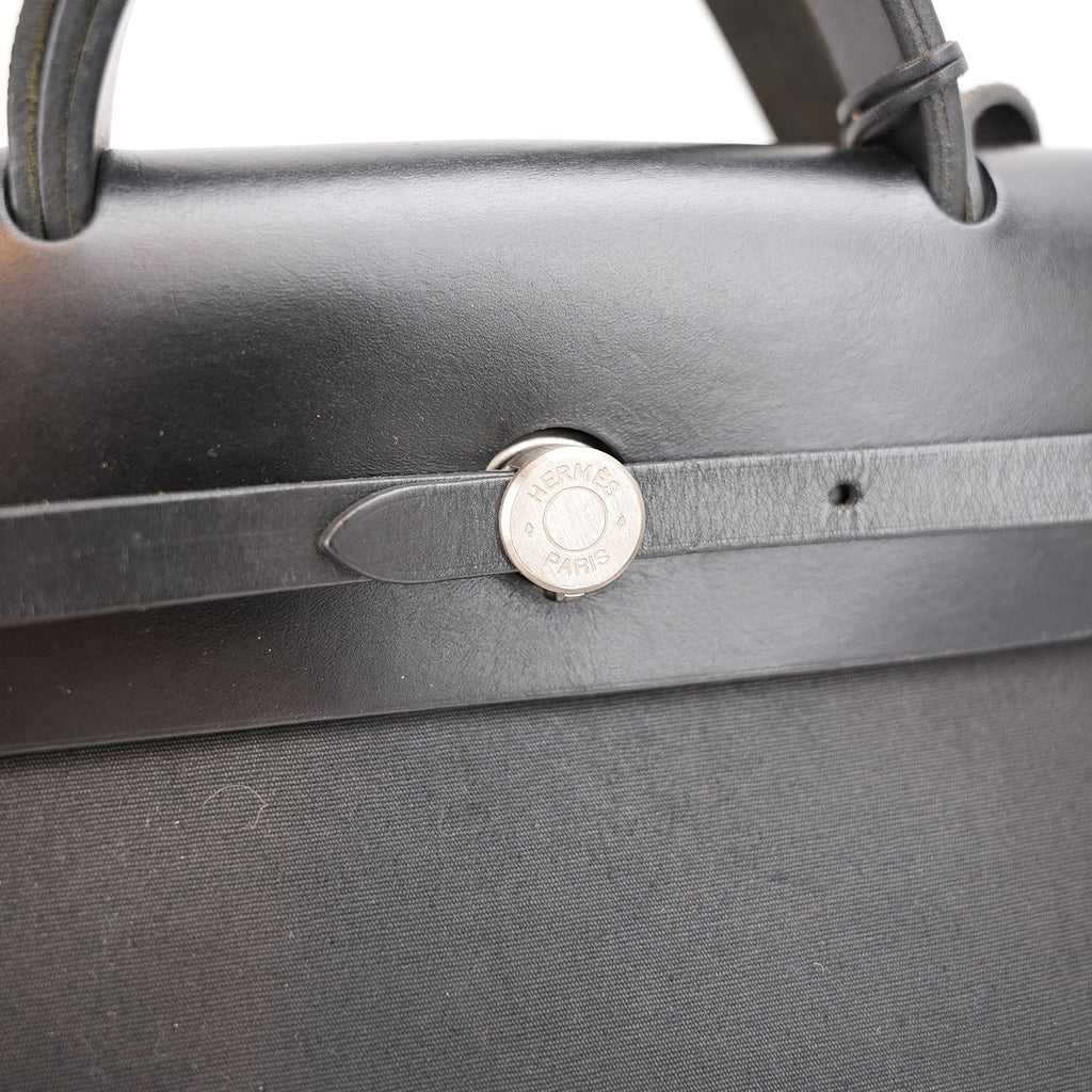 Hermès Herbag 31 black in canvas and cowhide 