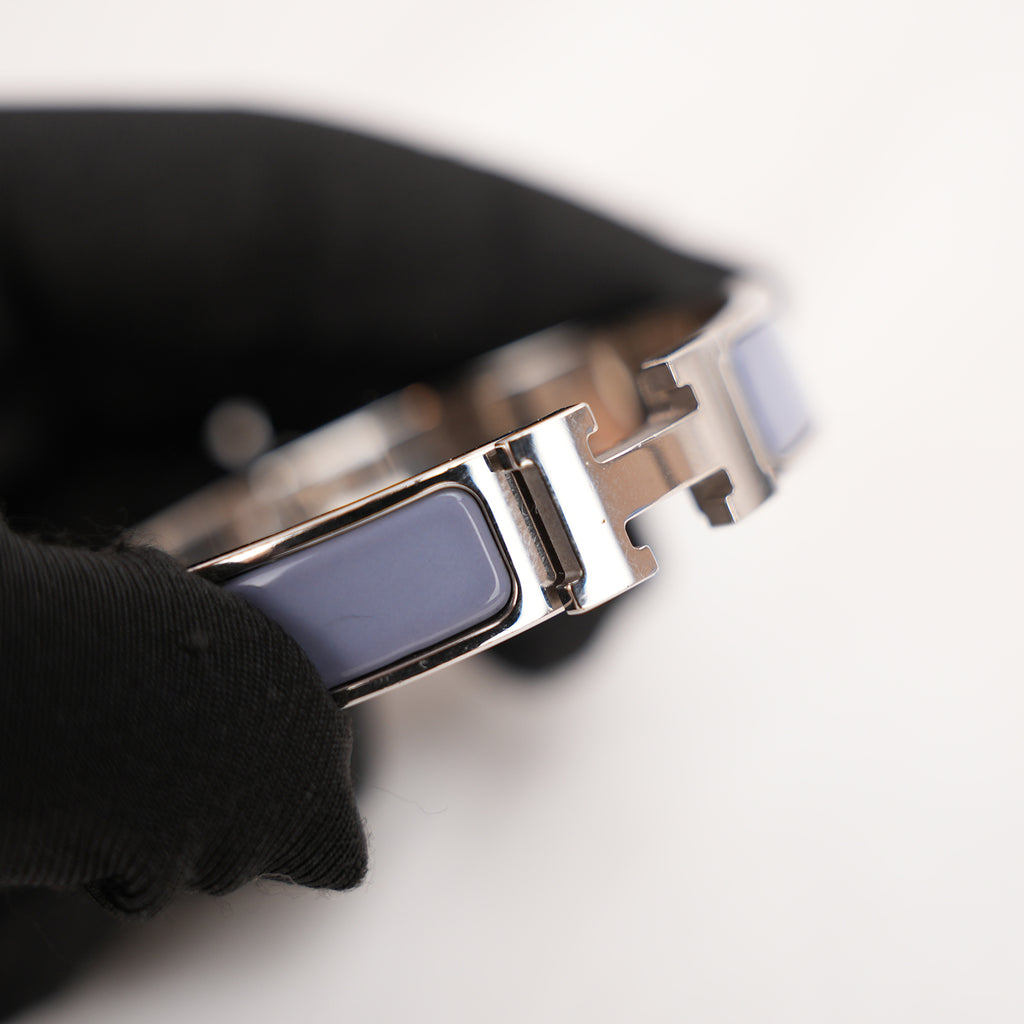 Hermès Clic H PM Bracciale Rigido in Metallo Argentato con Smalto Parme