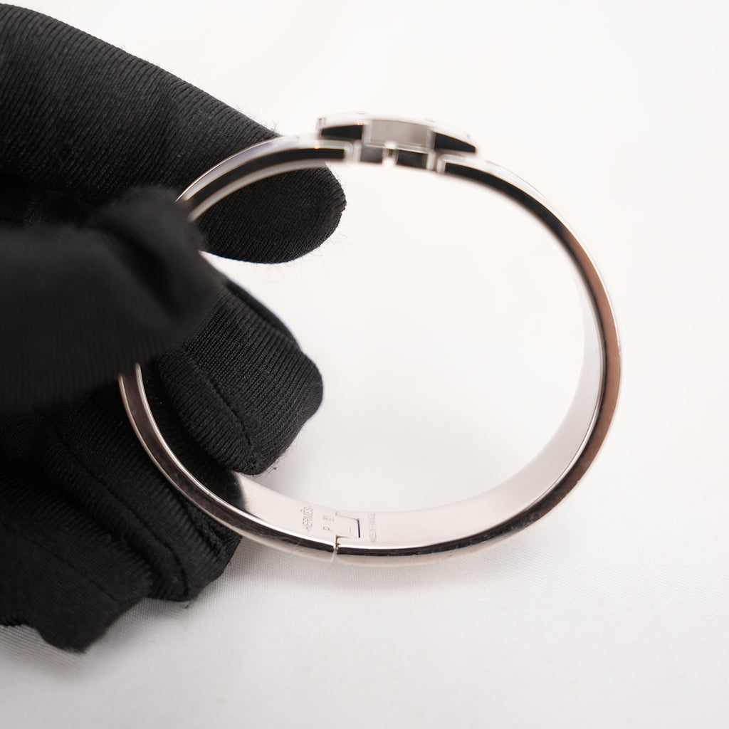 Hermès Clic H PM Bracciale Rigido in Metallo Argentato con Smalto Parme
