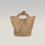 Hermès Picotin Lock 22 Biscuit Clemence Leather Handbag