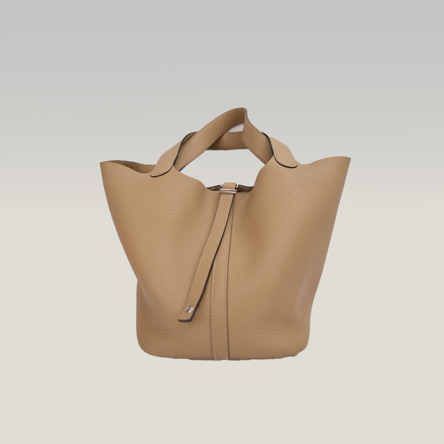 Hermès Picotin Lock 22 Biscuit Clemence Leather Handbag