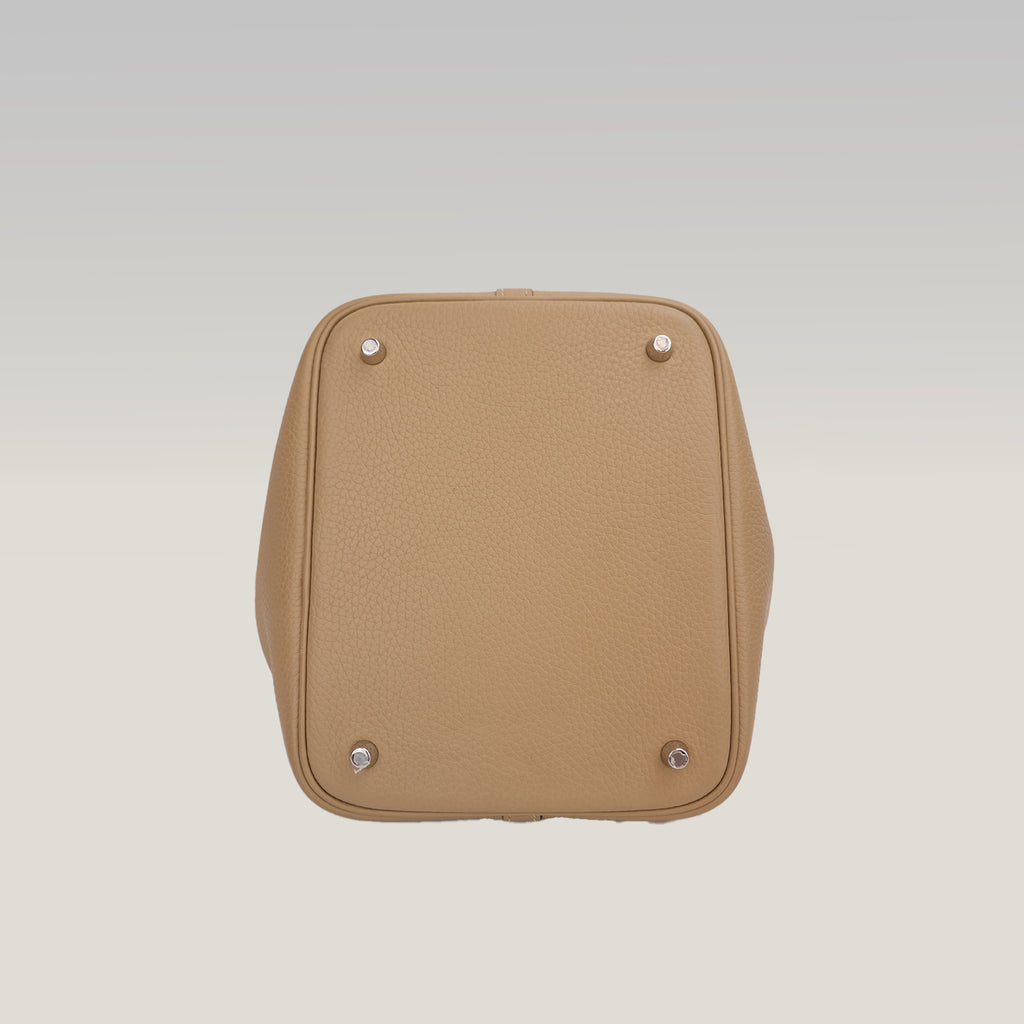 Hermès Picotin Lock 22 Biscuit Clemence Leather Handbag
