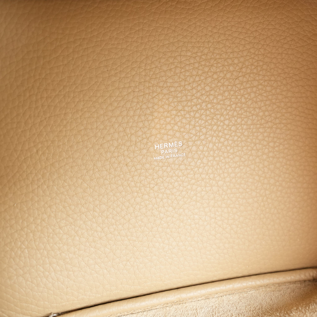 Hermès Picotin Lock 22 Biscuit Clemence Leather Handbag