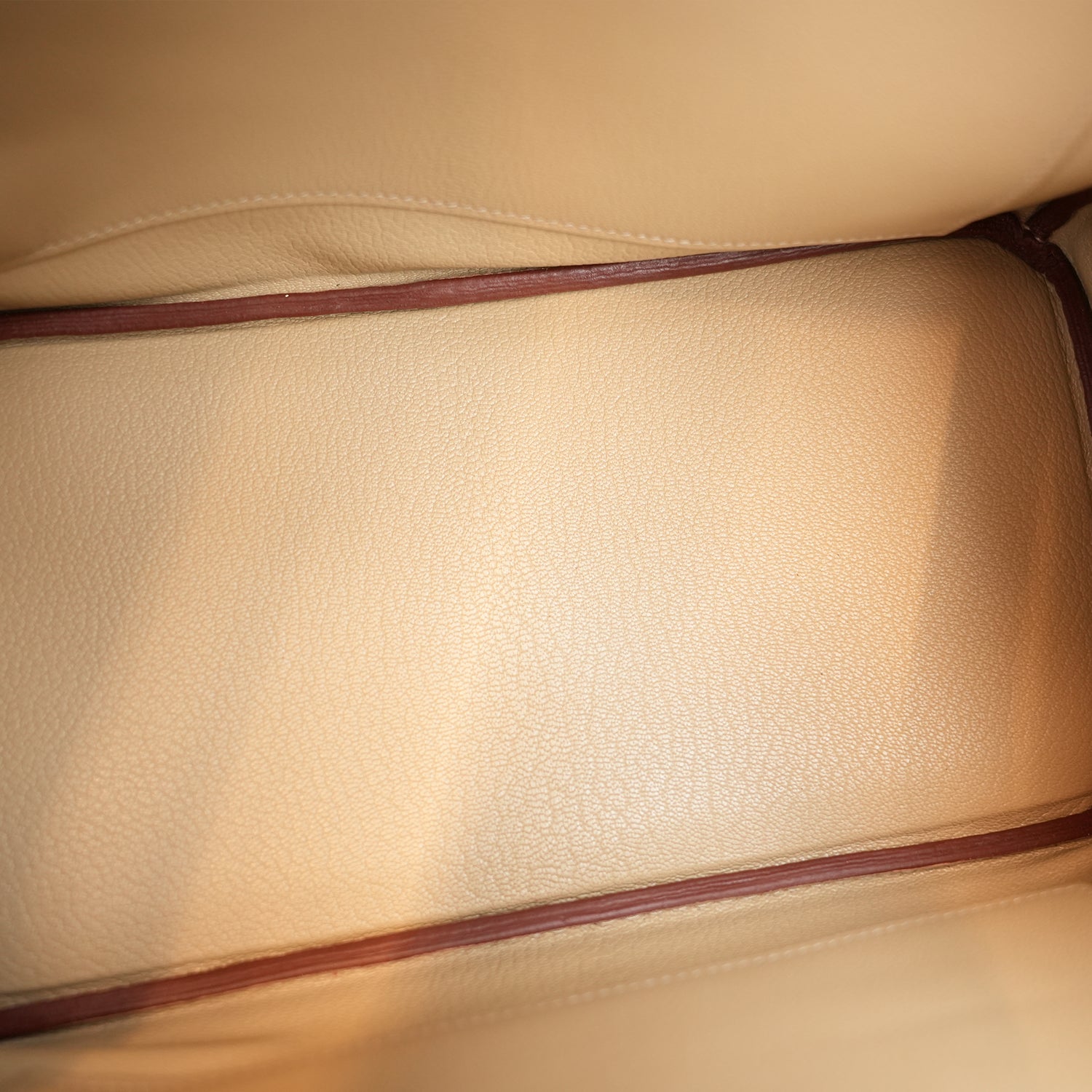 Hermès Birkin 35 Borsa a Mano in Pelle Clemence Gold con Hardware Dorato