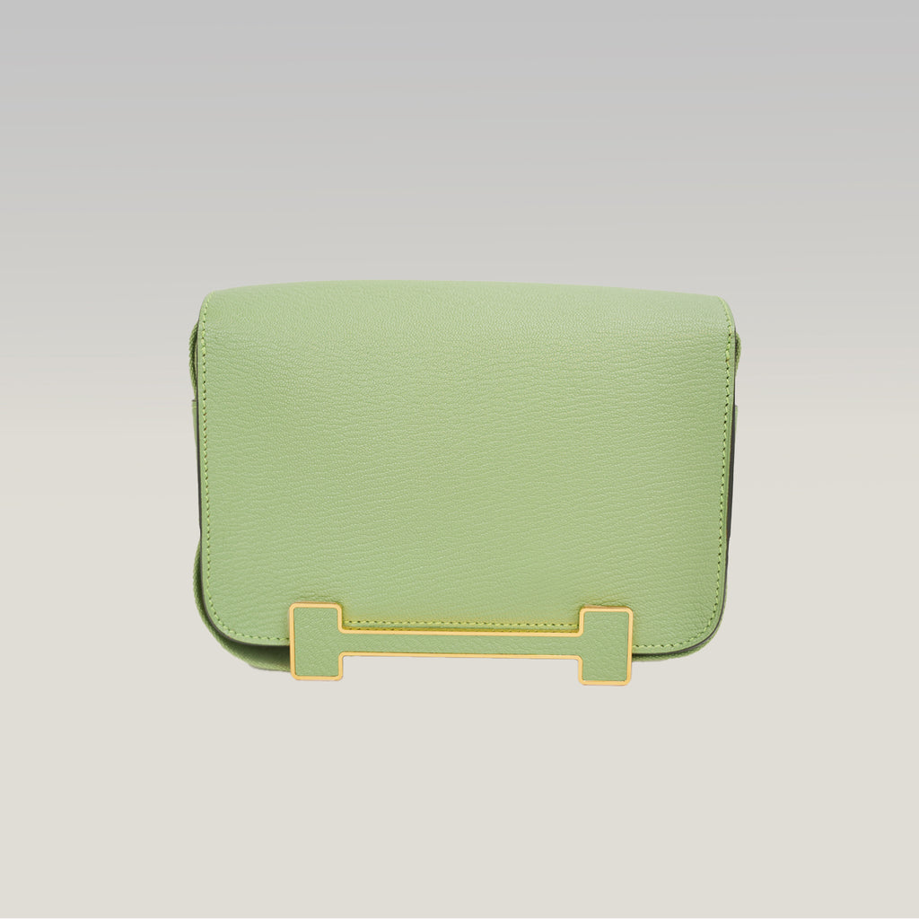 Hermès Geta Vert Criquet Chevre Mysore Leather Crossbody Bag with Gold Hardware