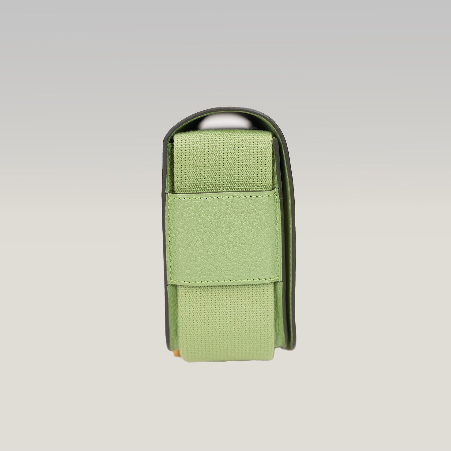 Hermès Geta Vert Criquet Chevre Mysore Leather Crossbody Bag with Gold Hardware