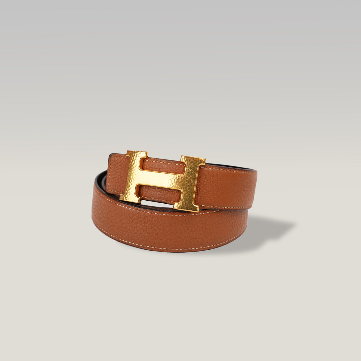 Hermès Cintura H Reversibile in Pelle Nera e Marrone con Fibbia Dorata – Taglia 90