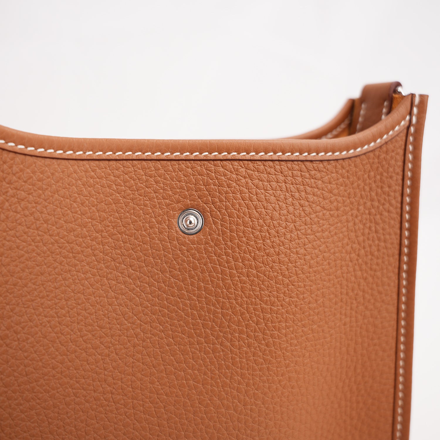 Hermès Evelyne Mini TPM Gold in Pelle Taurillon Clemence con Tracolla