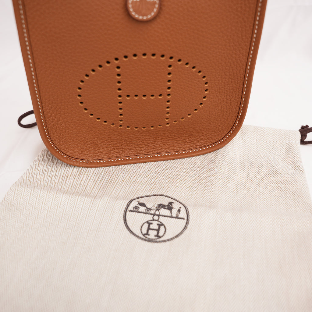 Hermès Evelyne Mini TPM Gold in Pelle Taurillon Clemence con Tracolla