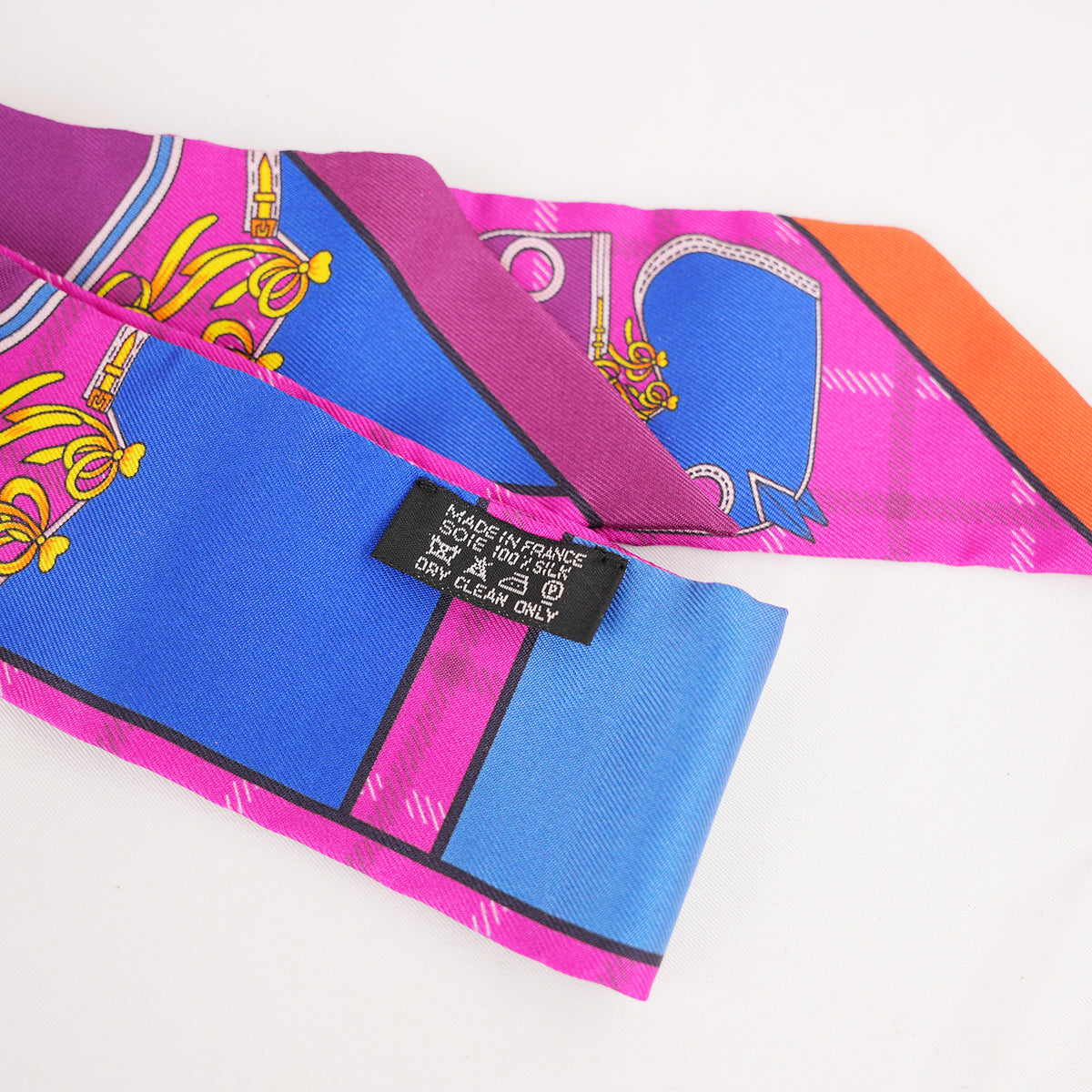 Hermès Twilly Camails in Seta Rosa, Viola e Blu Multicolore
