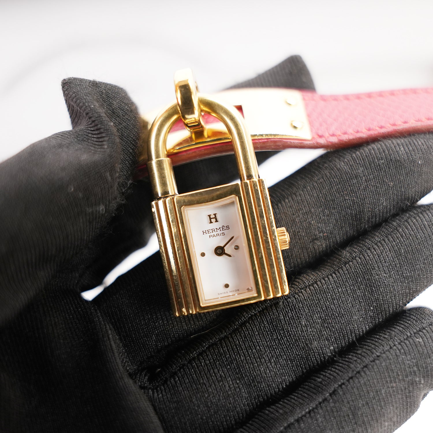Hermès Montre Kelly KE1.201 Orologio Donna in Pelle Epsom Rossa con Cassa Dorata Double Tour