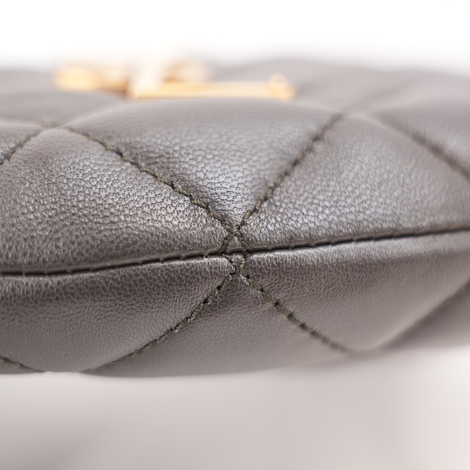 Saint Laurent ICARE Hobo Bag in Quilted Lambskin Urban Grey with Ca