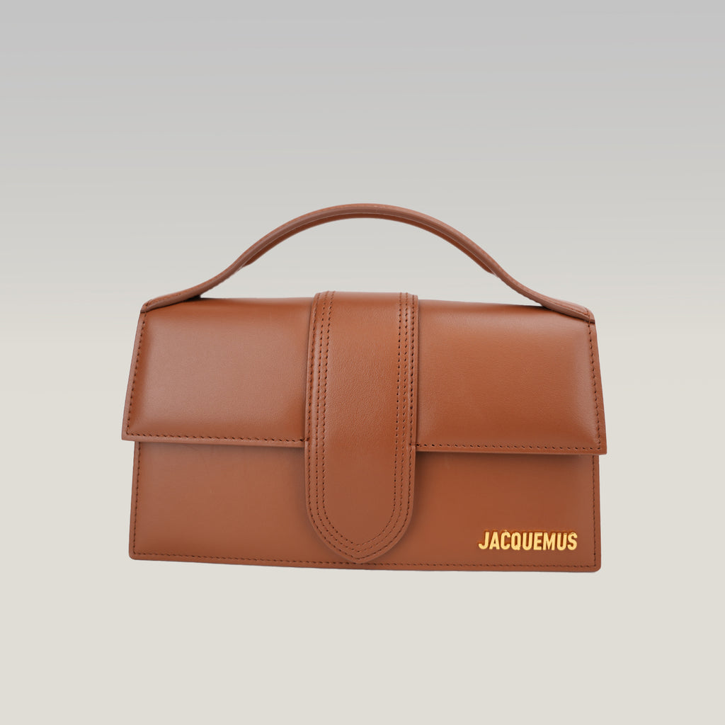 Jacquemus Le Bambino Long Borsa a Mano in Pelle Marrone con Logo Oro