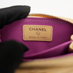 Portafoglio CHANEL in pelle trapuntata gialla con zip