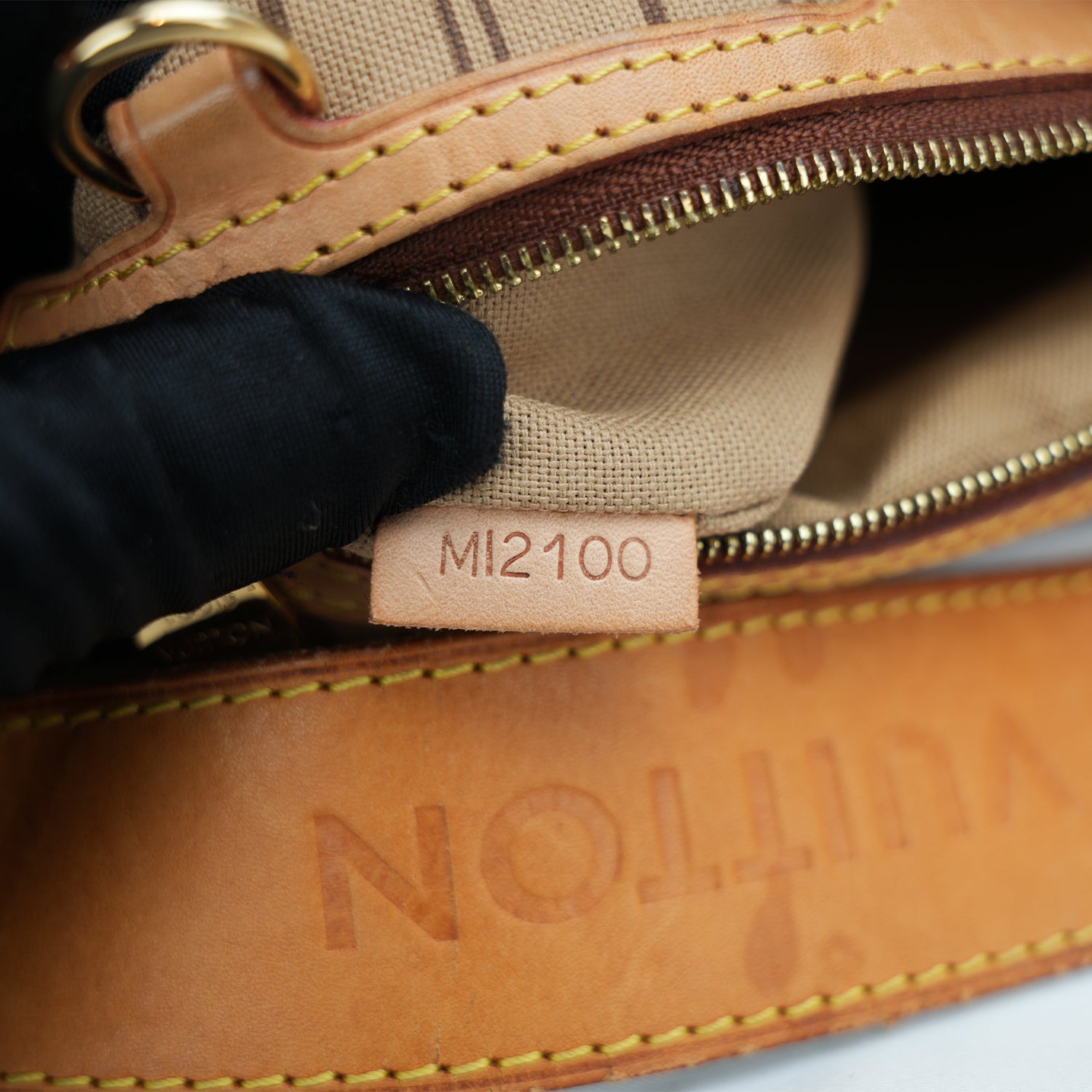 Louis Vuitton Delightful Monogram Borsa Shopping 45cm