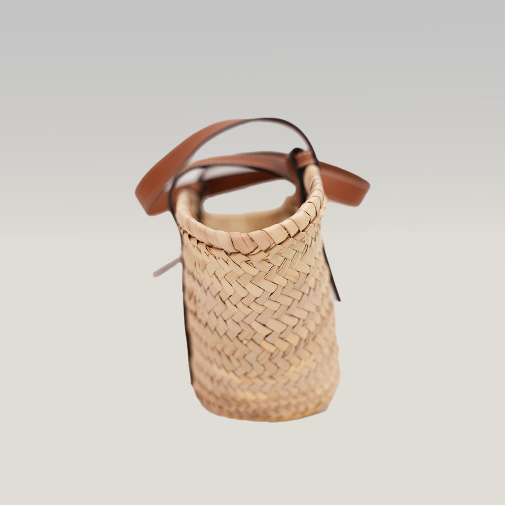 Loewe Basket Bag Small in Palma Intrecciata e Pelle di Vitello Marrone