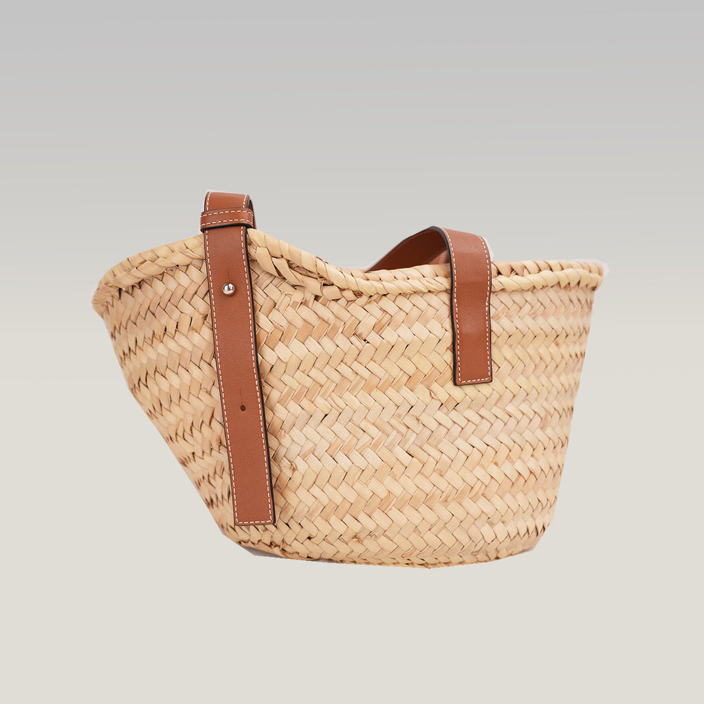 Loewe Basket Bag Medium in Palma Intrecciata e Pelle di Vitello Cuoio
