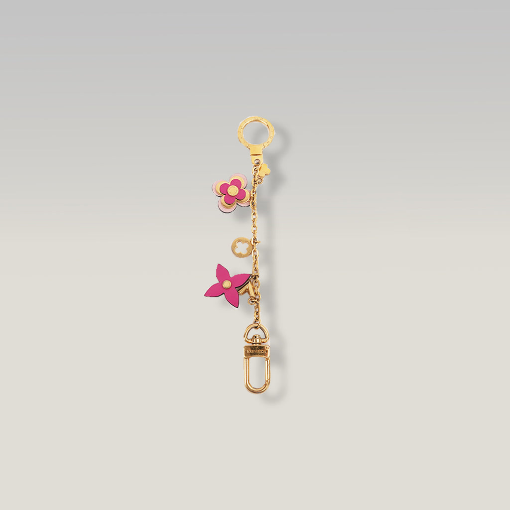Louis Vuitton Blooming Flowers M67288 Charm per Borsa e Portachiavi in Metallo Dorato con Fiori Monogram Rosa e Fucsia