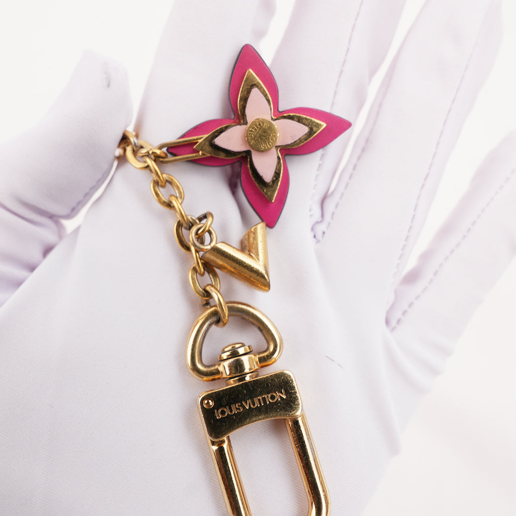 Louis Vuitton Blooming Flowers M67288 Charm per Borsa e Portachiavi in Metallo Dorato con Fiori Monogram Rosa e Fucsia