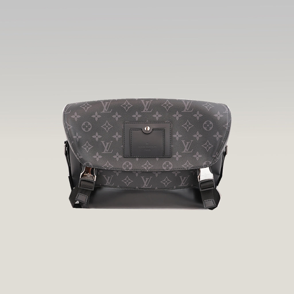 Louis Vuitton Voyager Messenger PM Borsa a Tracolla Piccola in Tela Monogram Eclipse Nera e Grigia con Dettagli in Pelle