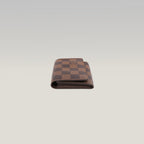 Louis Vuitton Enveloppe Carte de Visite Portacarte in Tela Damier Ébène Marrone con Chiusura a Patta